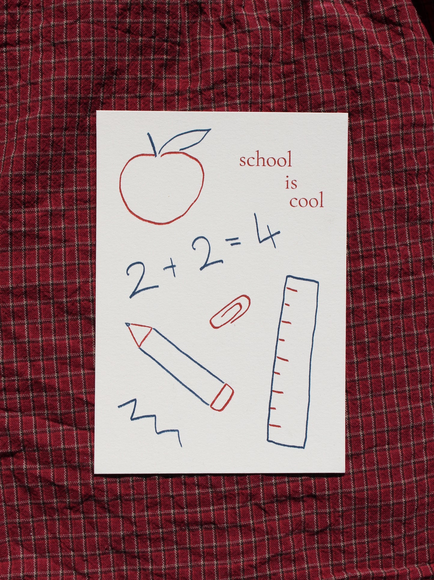 Postcard 'school is cool 2+2=4' (Risograph)